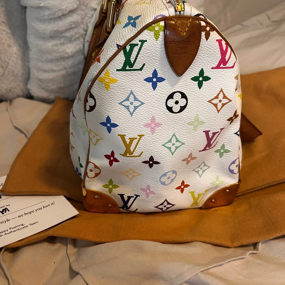 241. Louis Vuitton White Murakami Speedy 30 - Picture 5 of 12
